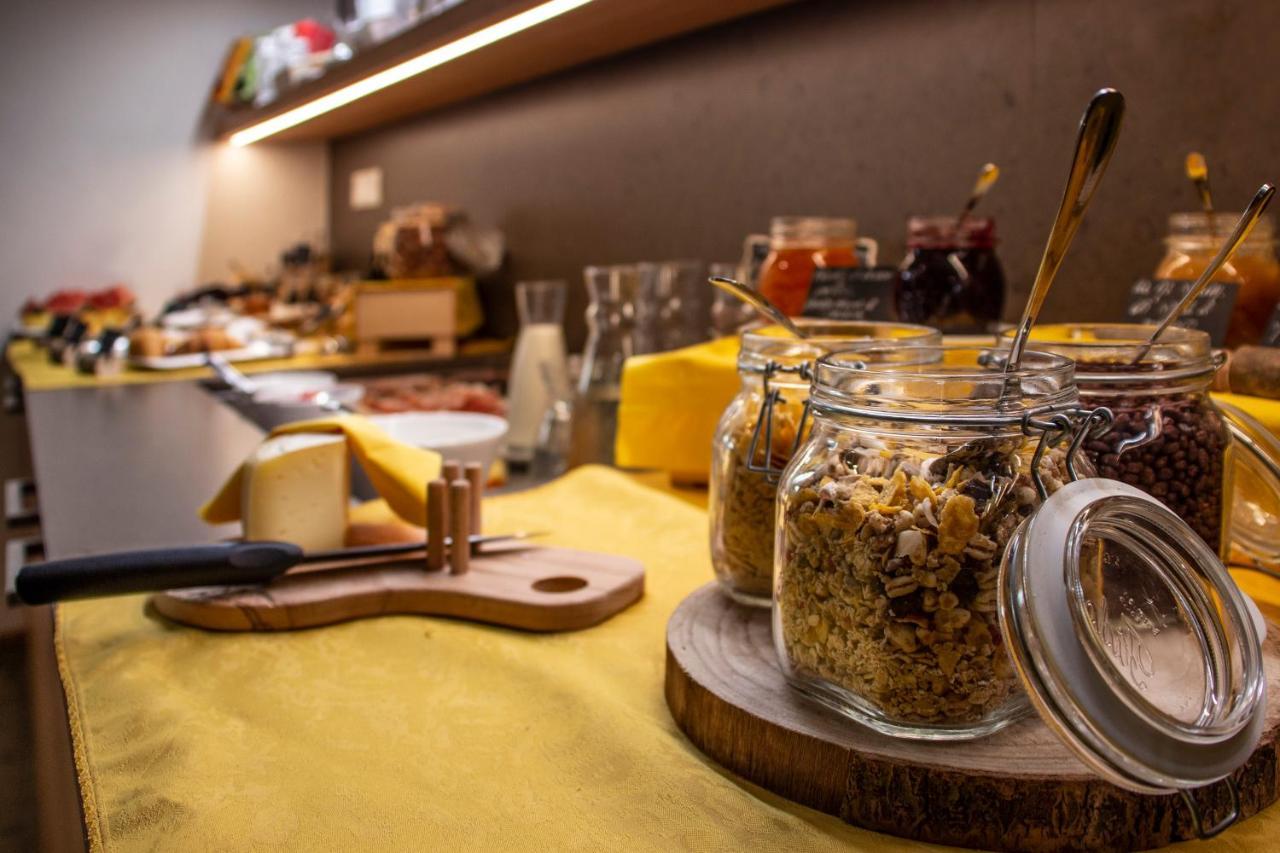 Dolcevita Ambiez B&B San Lorenzo Dorsino Εξωτερικό φωτογραφία
