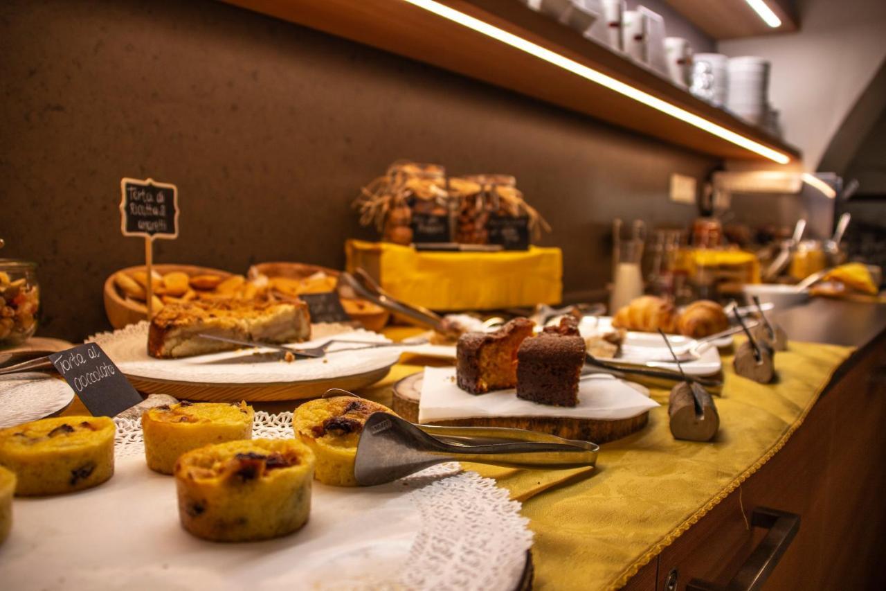 Dolcevita Ambiez B&B San Lorenzo Dorsino Εξωτερικό φωτογραφία