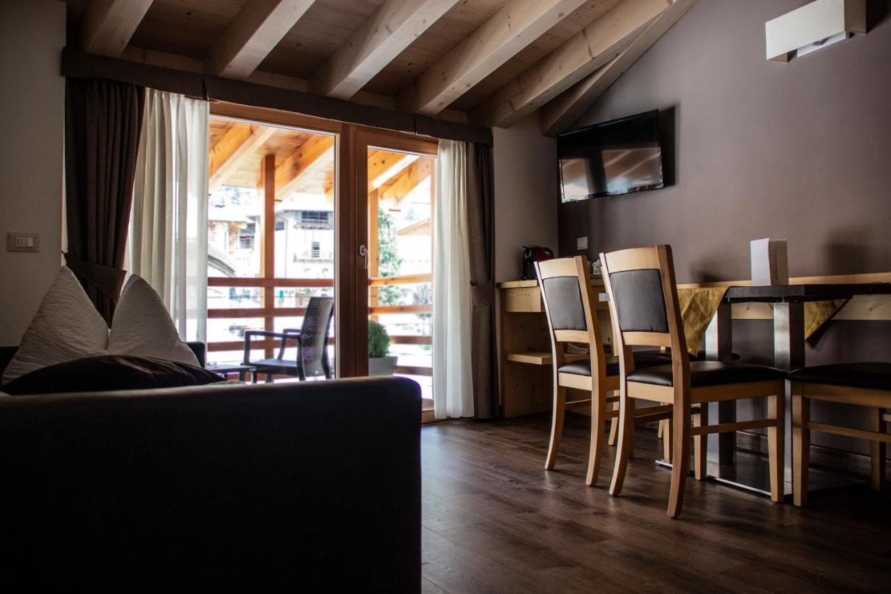 Dolcevita Ambiez B&B San Lorenzo Dorsino Εξωτερικό φωτογραφία