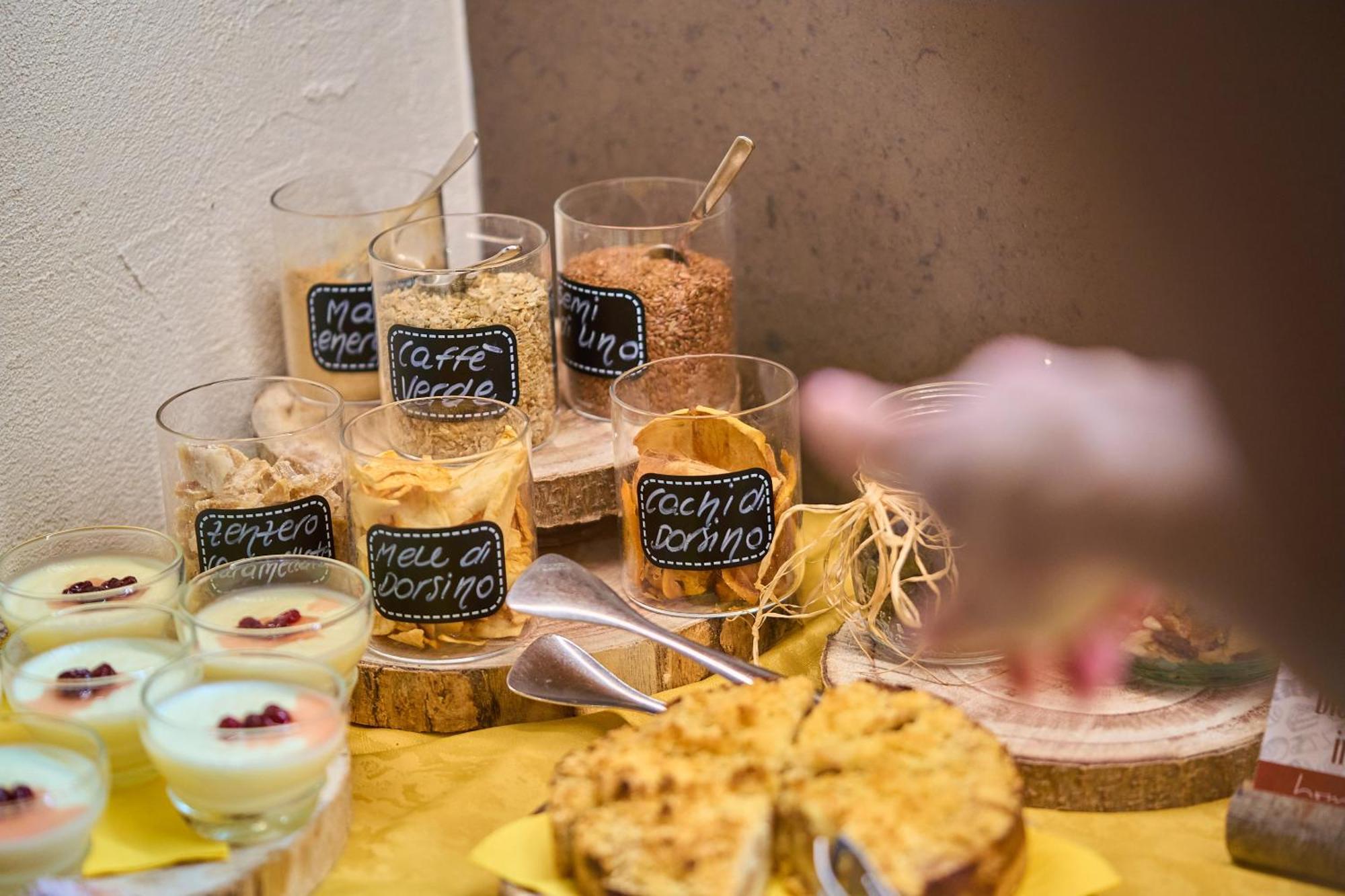 Dolcevita Ambiez B&B San Lorenzo Dorsino Εξωτερικό φωτογραφία