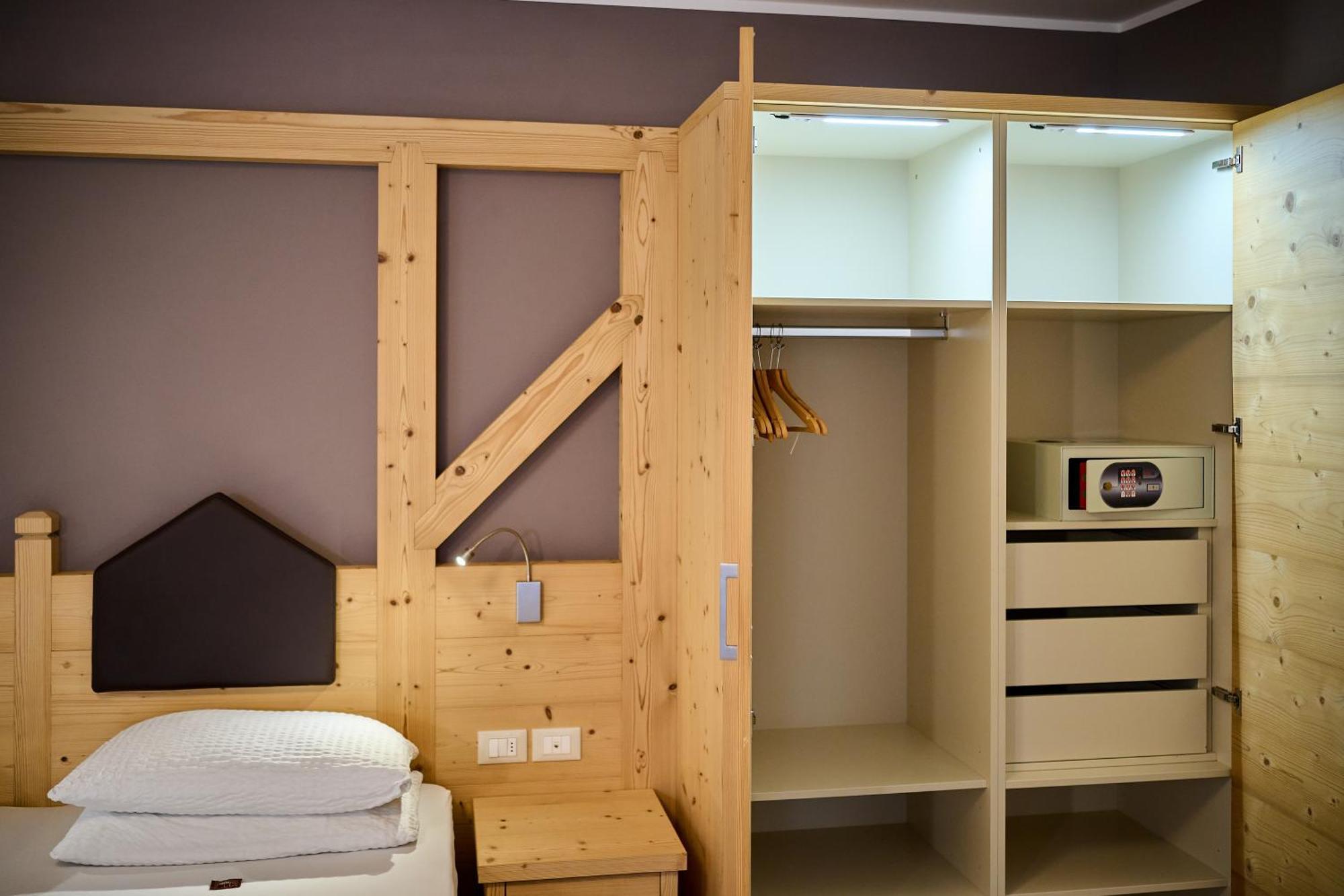 Dolcevita Ambiez B&B San Lorenzo Dorsino Εξωτερικό φωτογραφία